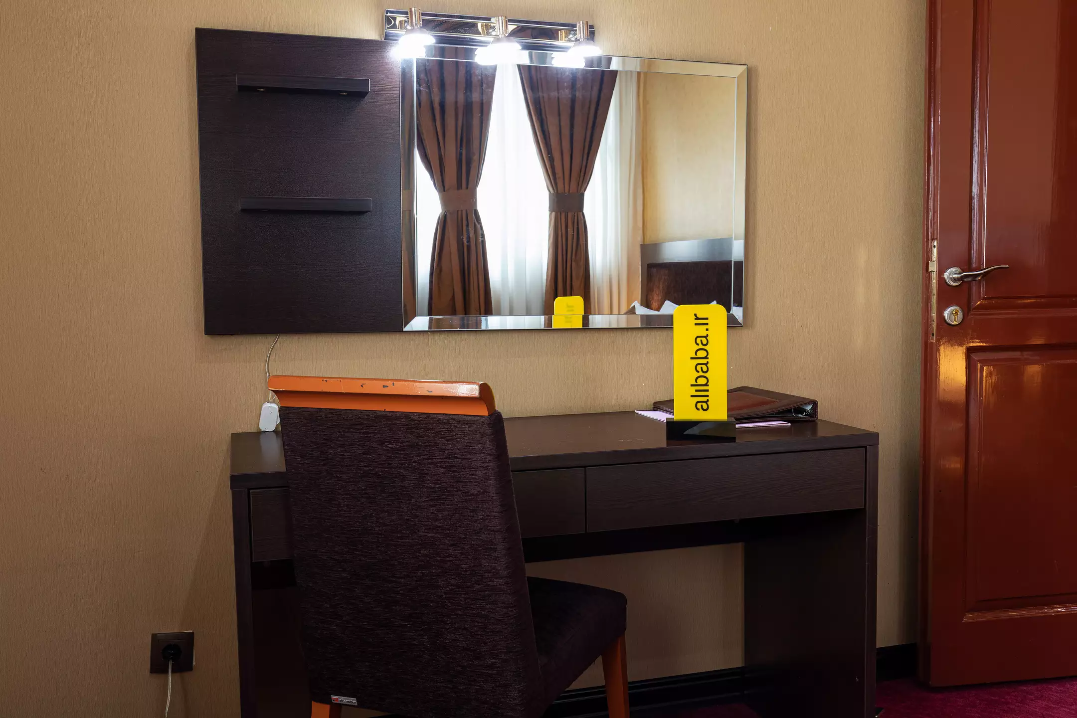 Alibaba https://cdn.alibaba.ir/ostorage/hotel-accommodation-images/689364e3ac13a7ed0d8656ab_سوییت دو خوابه چهارتخته  (2).webp